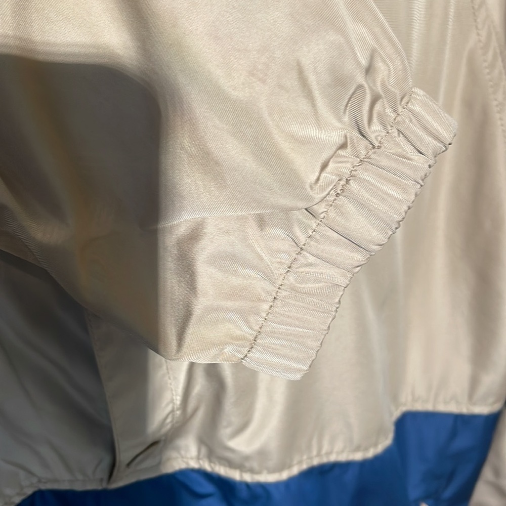Primitive pullover windbreaker 100% Polyester shell 100% Polyester lining - Picture 7 of 13